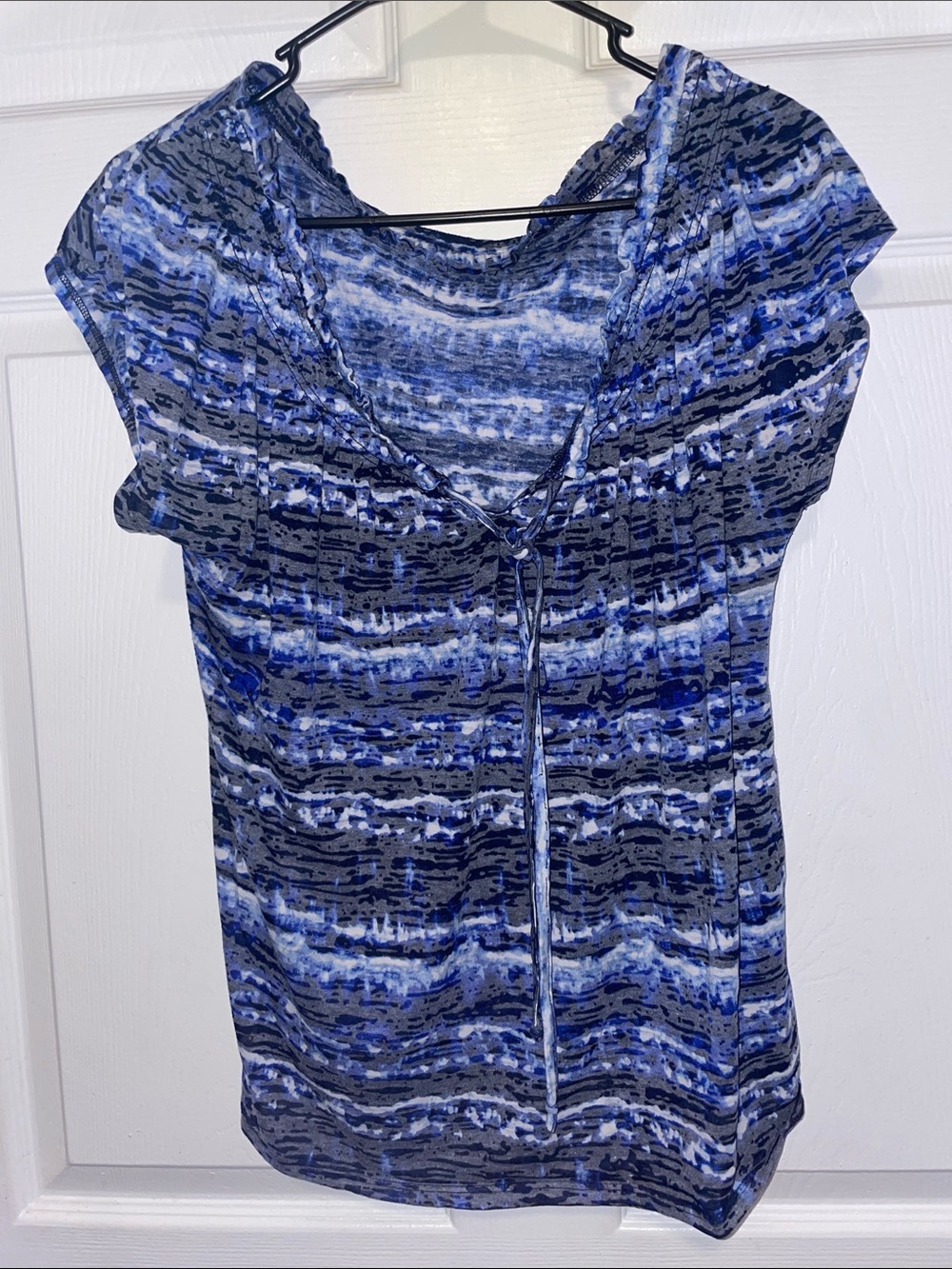 Blue Patterned Women’s V-Neck Tie-Front Top